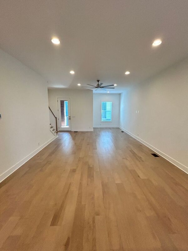 Foto del edificio - 1011 44th Ave N