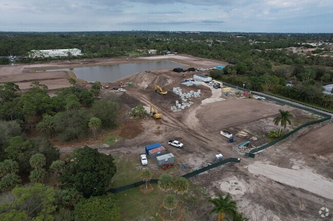 Building Photo - Elan Palm Reserve
