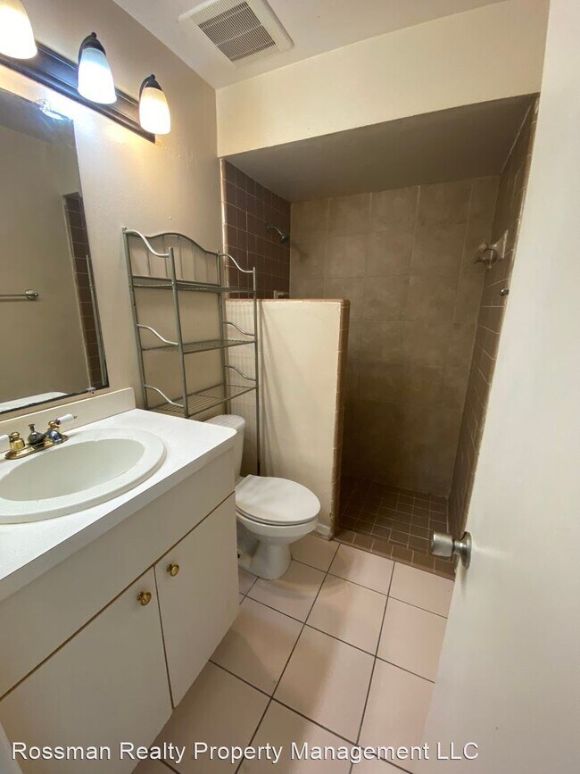 Foto del edificio - 3 br, 2 bath House - 2535 Ivanhoe St