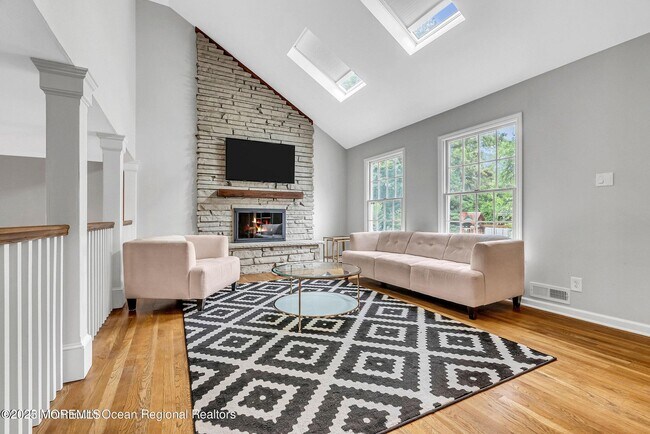 Foto del edificio - 1 Barbara Ln