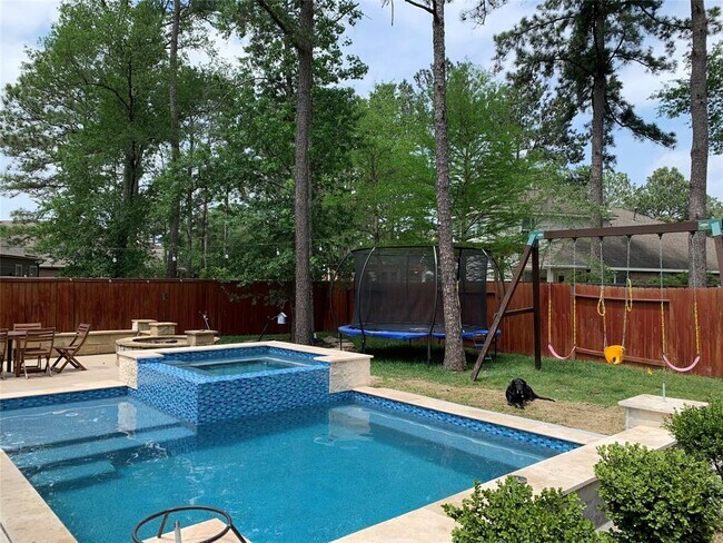 Building Photo - 14 Pleasant Point Pl