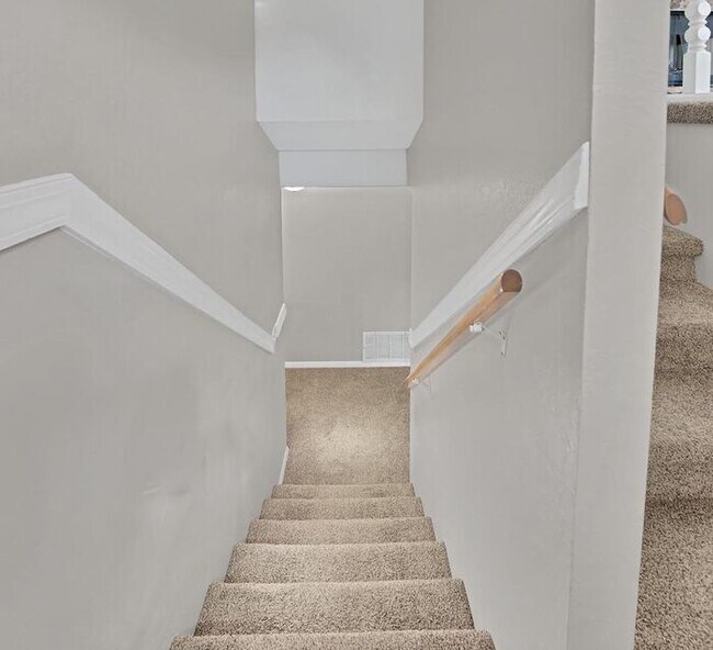 Foto del edificio - Spacious 5-Bedroom Home in Paradise Hills – North Grand Junction