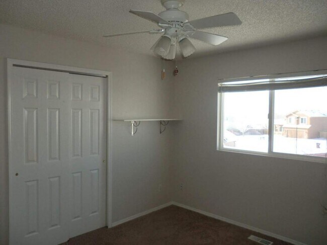 Building Photo - 632 Golden Eagle Dr