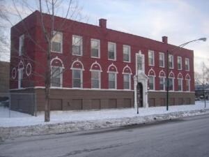 Primary Photo - 2415 S Keeler Ave