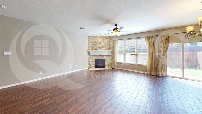 Foto del edificio - 392 Dublin St