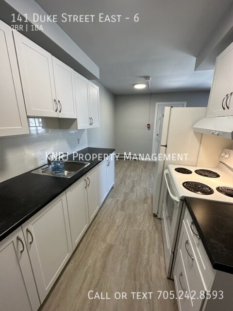 Photo du bâtiment - Two Bedroom Apartment (KNRJ PM)