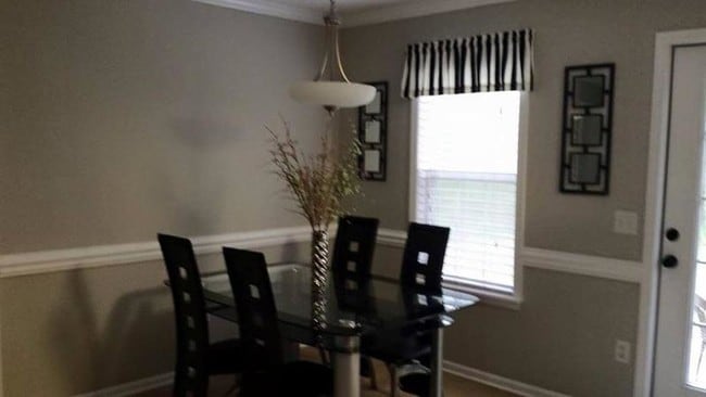 Building Photo - 2305 Sydney's Chase