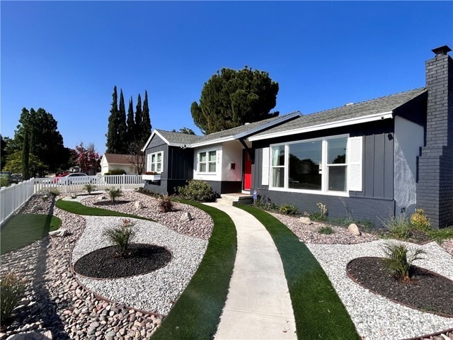 Building Photo - 7400 Hatillo Ave