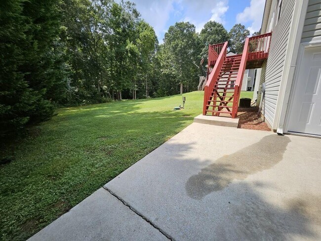 Foto del edificio - 197 Meadow Spring Ct