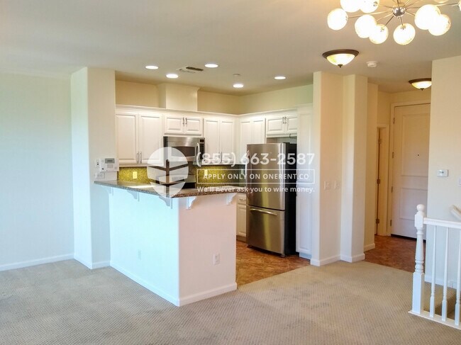 Foto del edificio - 3240 Maguire Way