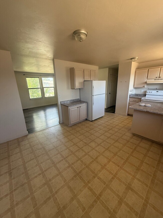 Foto del edificio - 3419 Mockingbird Way