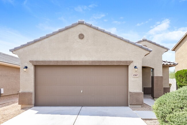 Building Photo - 15817 W Lisbon Ln