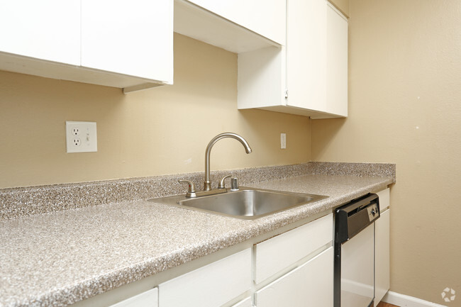 1HAB, 1BA - 621 ft² - Magnolia Place Apartments