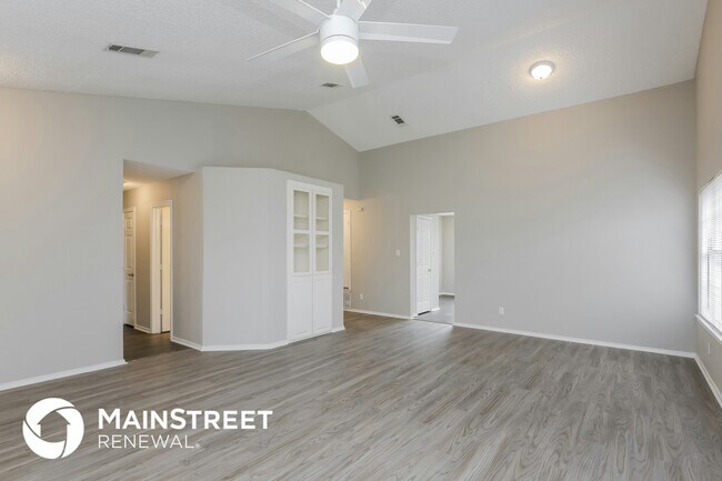 Building Photo - 4116 O B Crowe Dr