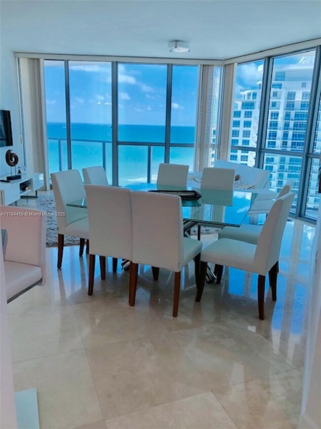 Foto principal - 3101 S Ocean Dr