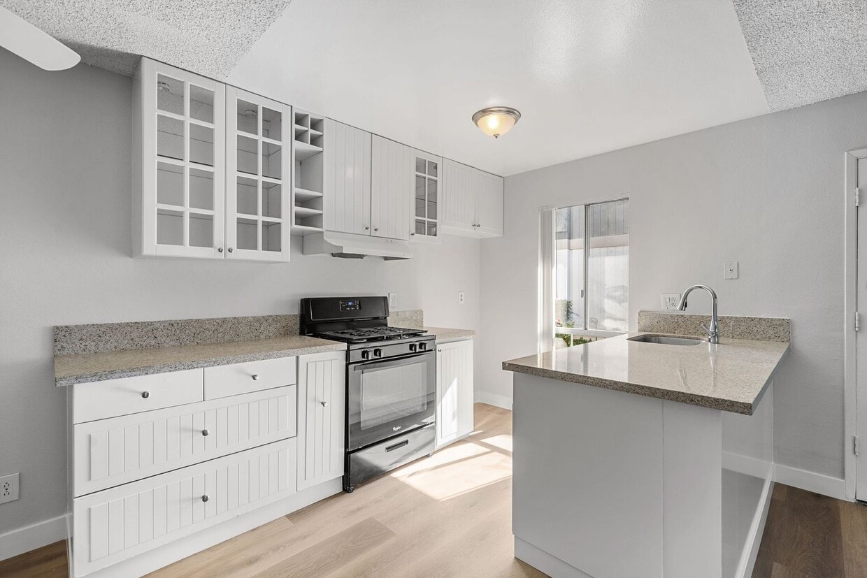1 Bedroom 1 Bath Apartment Close to South ... - 1 Bedroom 1 Bath Apartment Close to South ...