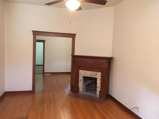 Foto del edificio - 2515 Western Ave