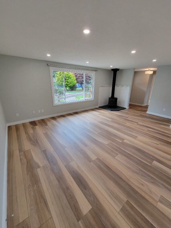 Building Photo - 12 Morse Ln