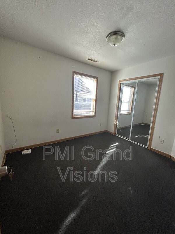 Foto del edificio - 1427 9th St