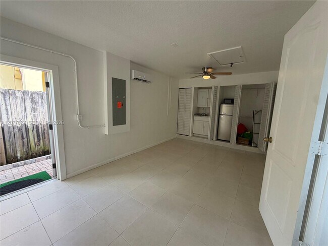Foto del edificio - 16467 SW 50th Ter