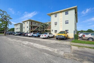 Building Photo - 14140 NW 24th Ct