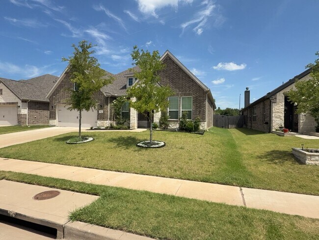 Building Photo - 117 Aberdeen Dr