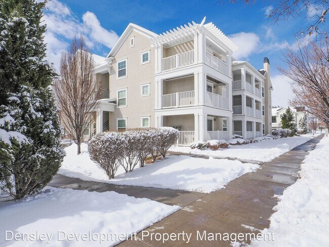 Foto del edificio - 3 br, 2 bath House - 5003 Calton Lane #110