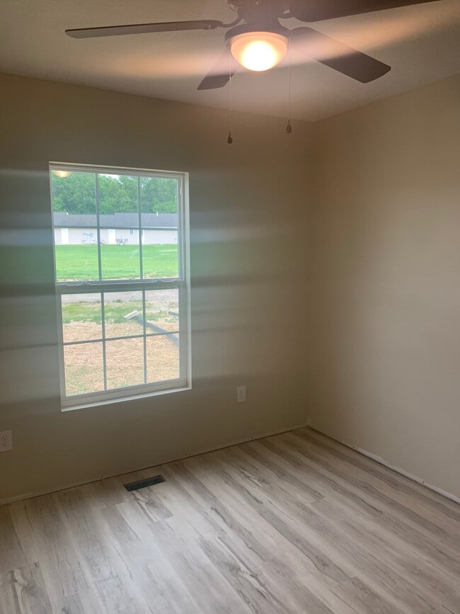 Foto del edificio - 91 Gullion Ln