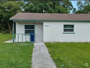 Building Photo - 6201 12th St Ct E