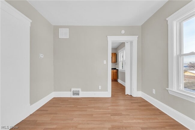 Foto del edificio - 3992 E 26th St