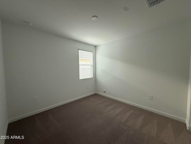 Foto del edificio - 2342 W Sheridan Ave