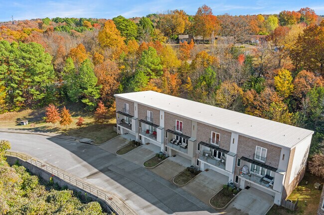 Foto del edificio - 313 E Noble Ln