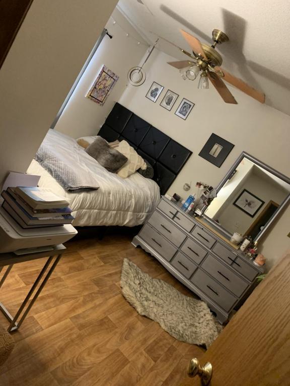 Foto principal - 260 scott court