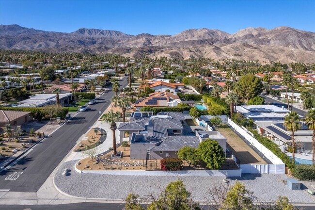 Foto del edificio - 72992 Bel Air Rd