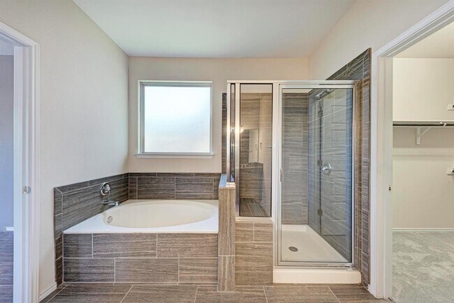 Foto del edificio - 5320 Ingersoll Ln