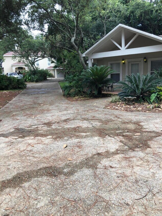 Foto del edificio - 4013 Indian Trail