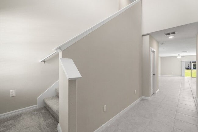 Foto del edificio - LIKE NEW Home For Rent in Belmont!