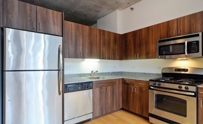 Foto del edificio - 235 W Van Buren St