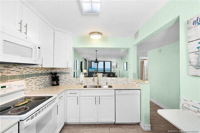 Foto del edificio - 7380 S Ocean Dr