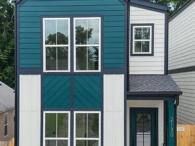 Building Photo - 2130 12th Ave N