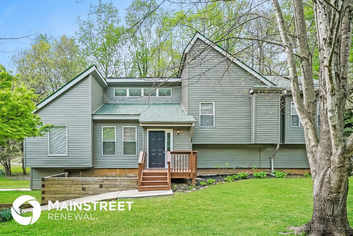 Primary Photo - 701 Jamestown Pl