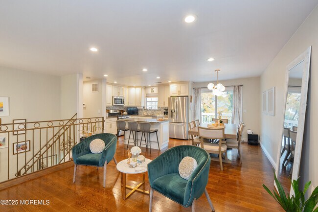 Foto del edificio - 121 Milton Ave