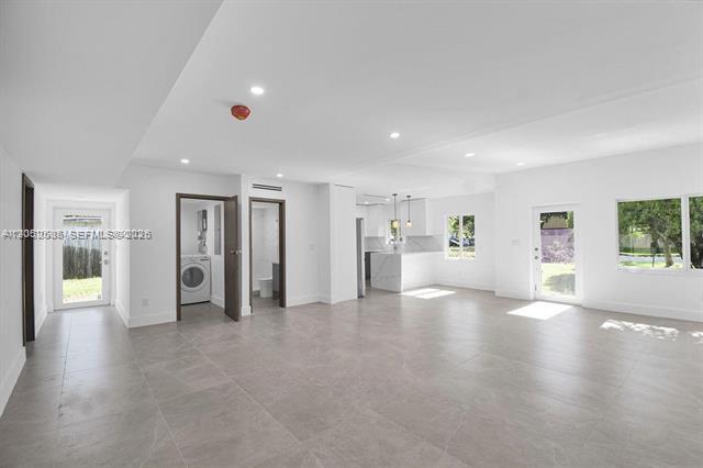 Foto del edificio - 7902 SW 67th Ave