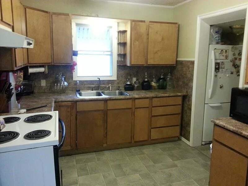 Foto del edificio - 614 N G St