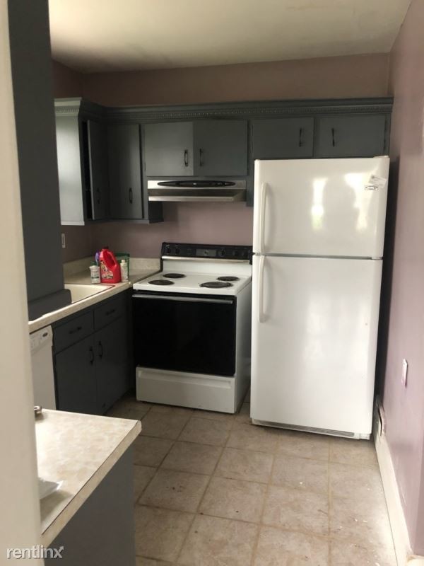 Building Photo - 3 br, 1 bath House - 1415 W Gilbert Ave