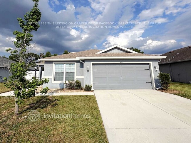 Building Photo - 5120 33rd Ave E