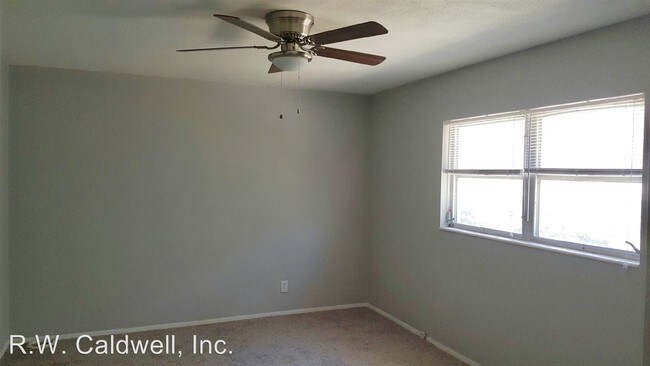 Foto del edificio - 1 br, 1 bath Apartment - 6266 1st Ave S, #26