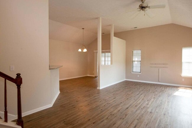 Foto del edificio - 4228 Hampton Ridge