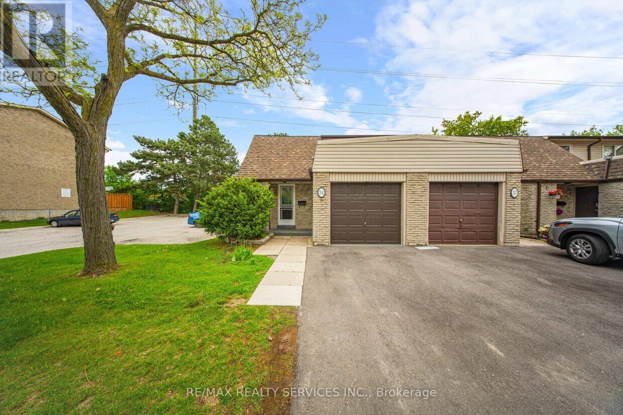 Photo principale - 2340 Bromsgrove Rd
