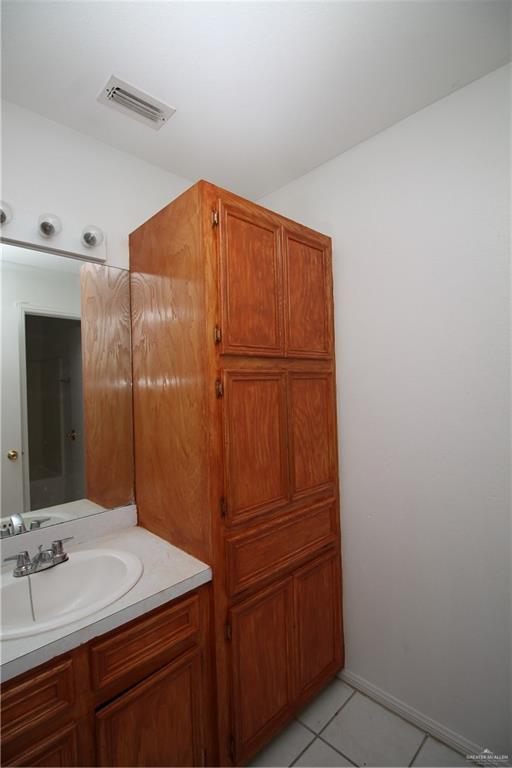 Building Photo - 1612 Orange Ave